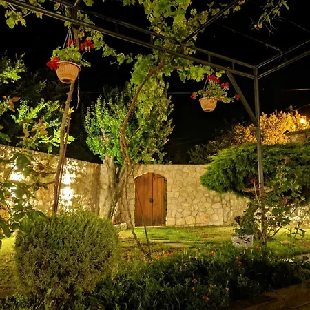 빌라 Ciborovi Dvori *