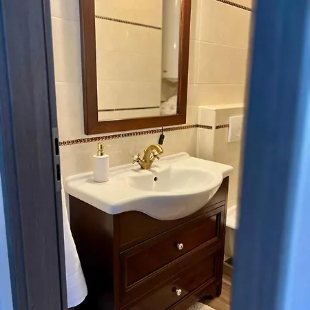 Vila Ciborovi Dvori