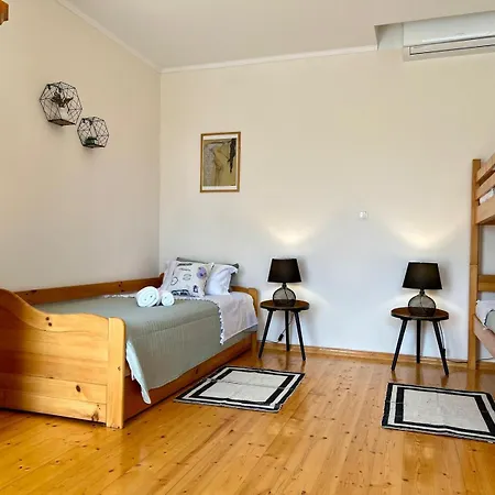 Ciborovi Dvori Villa *