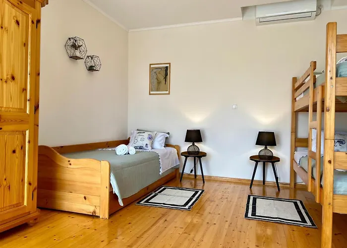 Ciborovi Dvori Villa *