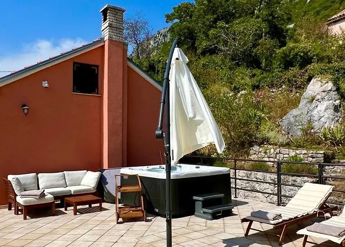 Ciborovi Dvori Bribir (Primorje-Gorski Kotar)